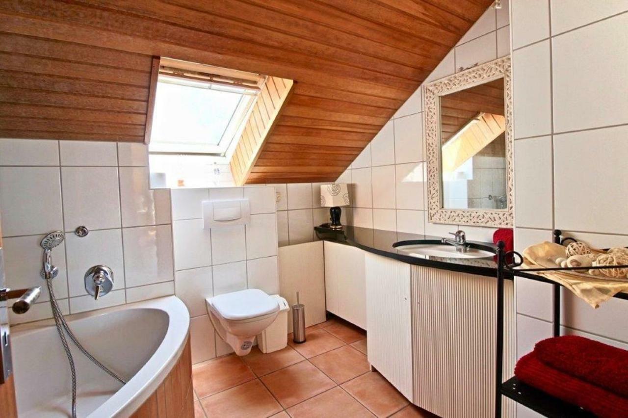 Ferienwohnung Mit Seeblick Und Dachterrasse In Ueberlingen Eksteriør billede